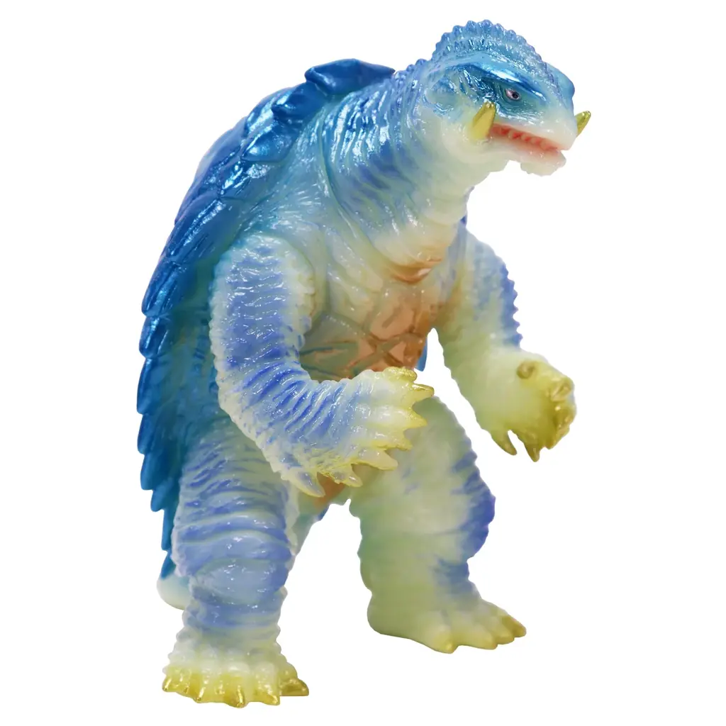 レトロソフビデザインのガメラ、ギロン、ギャオス、巨大レギオンが『蓄光』をテーマに、CCPJAPAN ミドルサイズシリーズ ガメラ【第6弾】として全5種で登場！ 画像 10