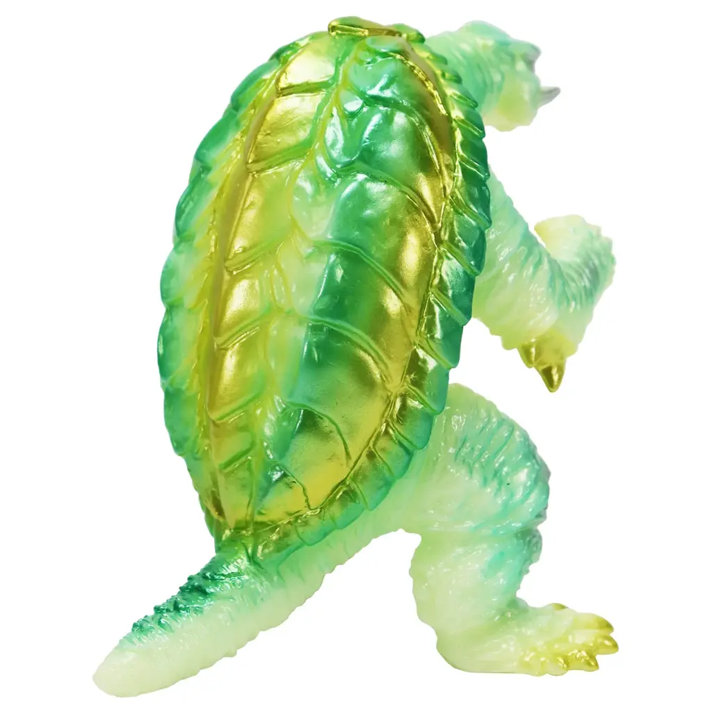 レトロソフビデザインのガメラ、ギロン、ギャオス、巨大レギオンが『蓄光』をテーマに、CCPJAPAN ミドルサイズシリーズ ガメラ【第6弾】として全5種で登場！ 画像 4