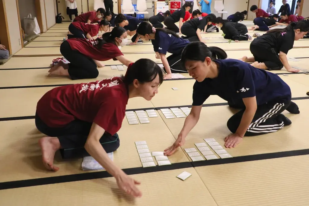 全国高校かるた選手権