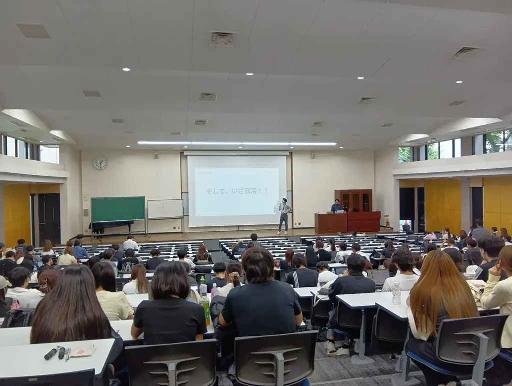 「人生100年時代のライフタイムキャリアの歩き方」について成蹊大学で講演 ~激動の現代を生き抜く後悔しないキャリアメイク~ 画像 2