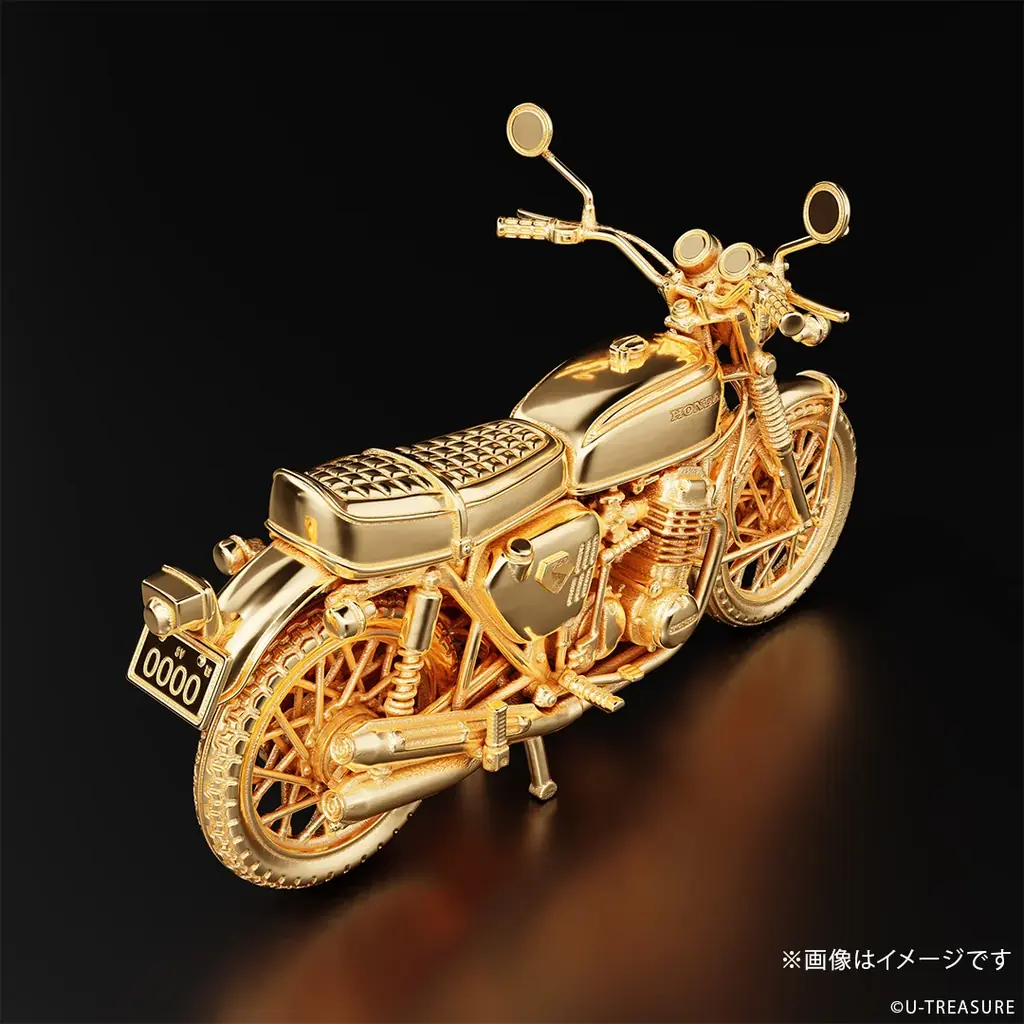 【Honda】”ナナハン”の代名詞「CB750FOUR」1969年モデルの1/24サイズ　シルバー製フィギュア。ナンバープレートにシリアルナンバーを刻印 画像 12