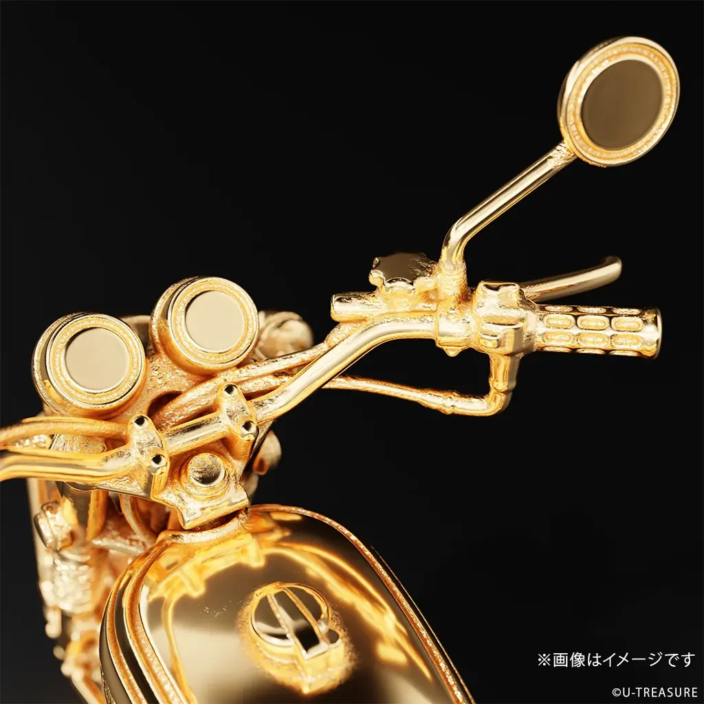 【Honda】”ナナハン”の代名詞「CB750FOUR」1969年モデルの1/24サイズ　シルバー製フィギュア。ナンバープレートにシリアルナンバーを刻印 画像 17