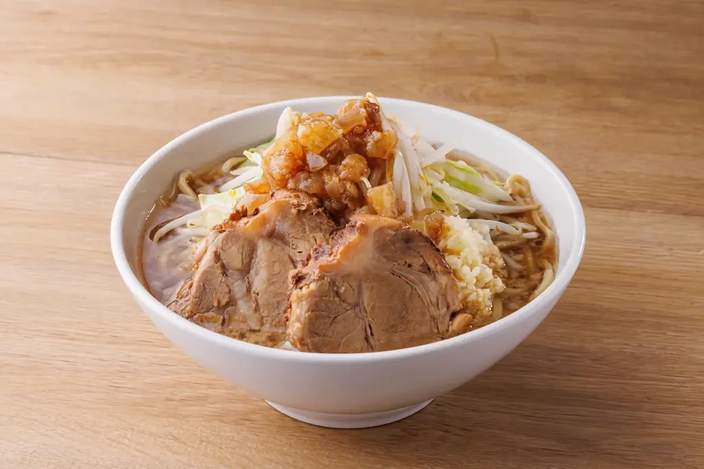 【目を覚ませ、青春はまだ終わってない!青春系二郎ラーメンが名古屋に開店!!】豚ラーメン おはよう世界 2025年7月1日(火)NEW OPEN!! 画像 5