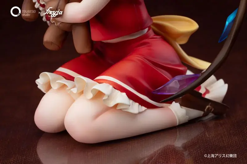 『東方Project』の「フランドール・スカーレット 無邪気な時間Ver.」フィギュアが登場。あみあみにて予約受付中。 画像 11