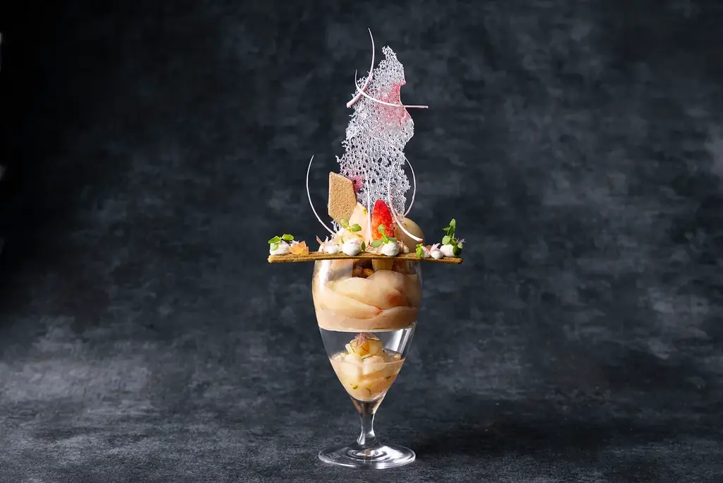 コンラッド東京で7月1日開始！20周年記念限定パフェ登場