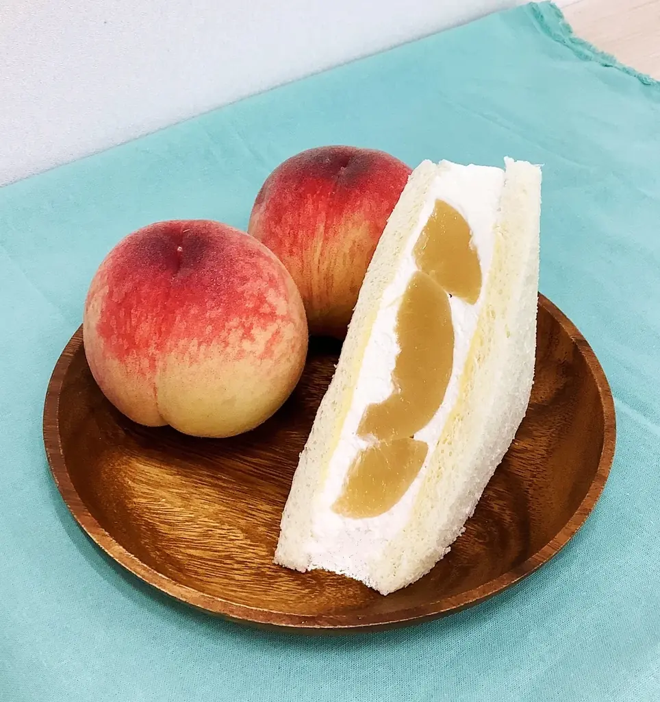 【阪急うめだ本店】桃!桃!桃!デパ地下が桃で溢れる2週間。桃を使用したスイーツやサラダ?!も登場! 画像 3