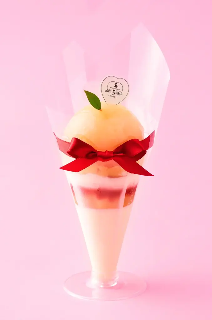 【阪急うめだ本店】桃！桃！桃！デパ地下が桃で溢れる2週間。桃を使用したスイーツやサラダ？！も登場！ 画像 7
