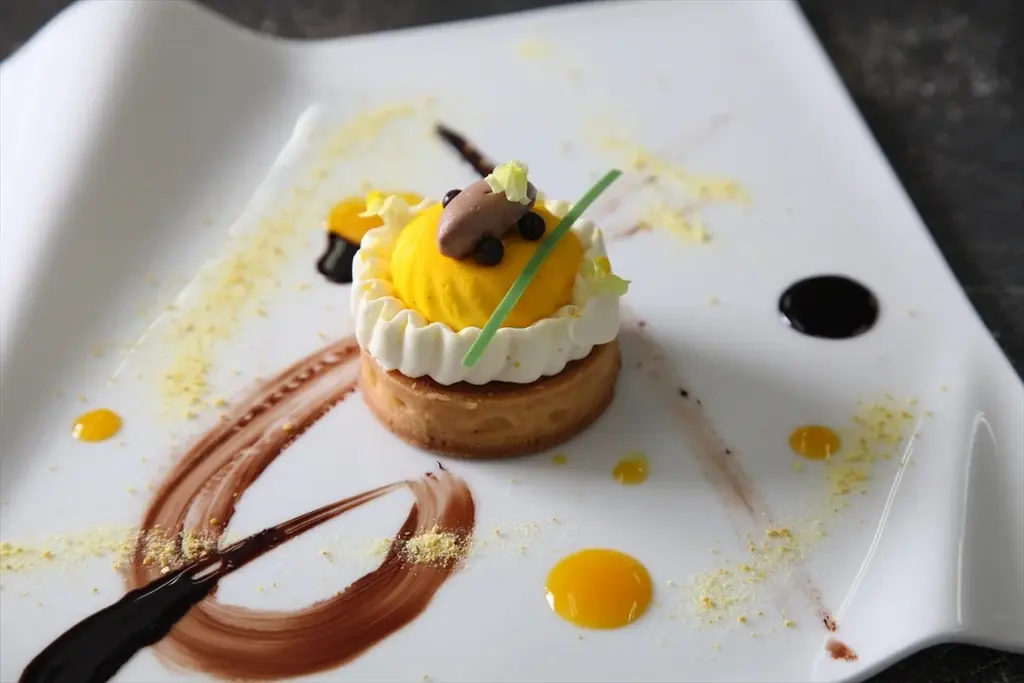 ゴッホスイーツ新発売