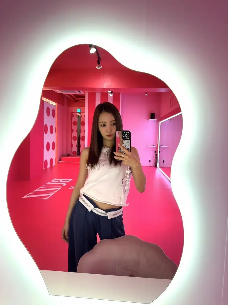 板野友美プロデュース!RoLuANGEL×STUDIO BUZZコラボスタジオ『板野友美プロデュースroom “RoLuANGEL×BUZZ”』オープン!! 画像 4
