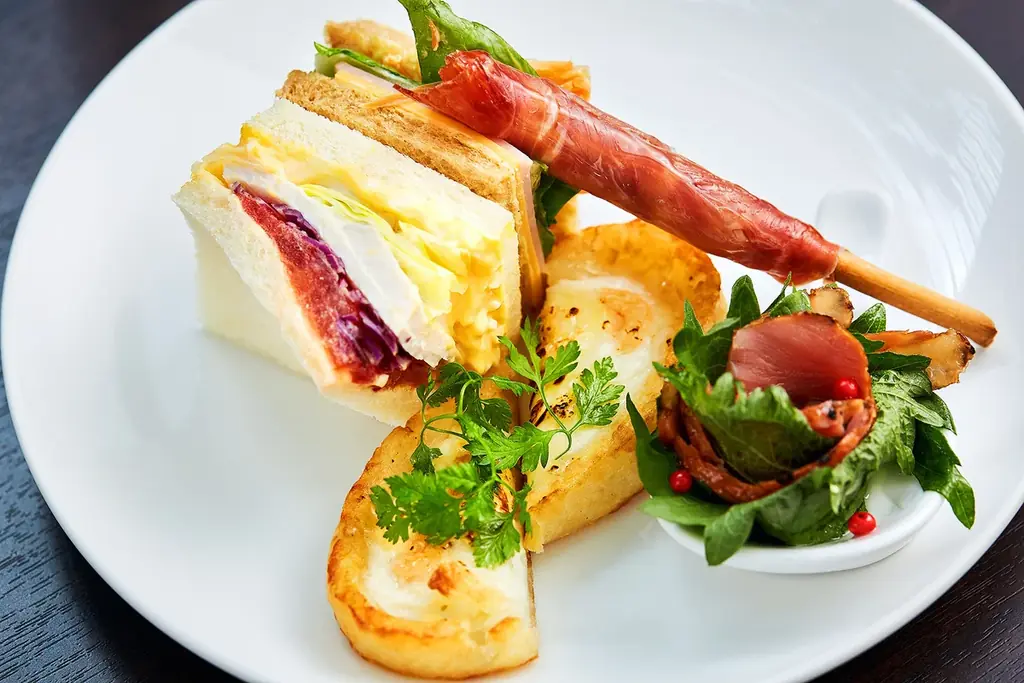 【水戸プラザホテル】果実の美味しさをまるごと味わう、みずみずしい桃が主役の7月限定アフタヌーンティーセットが登場 画像 10