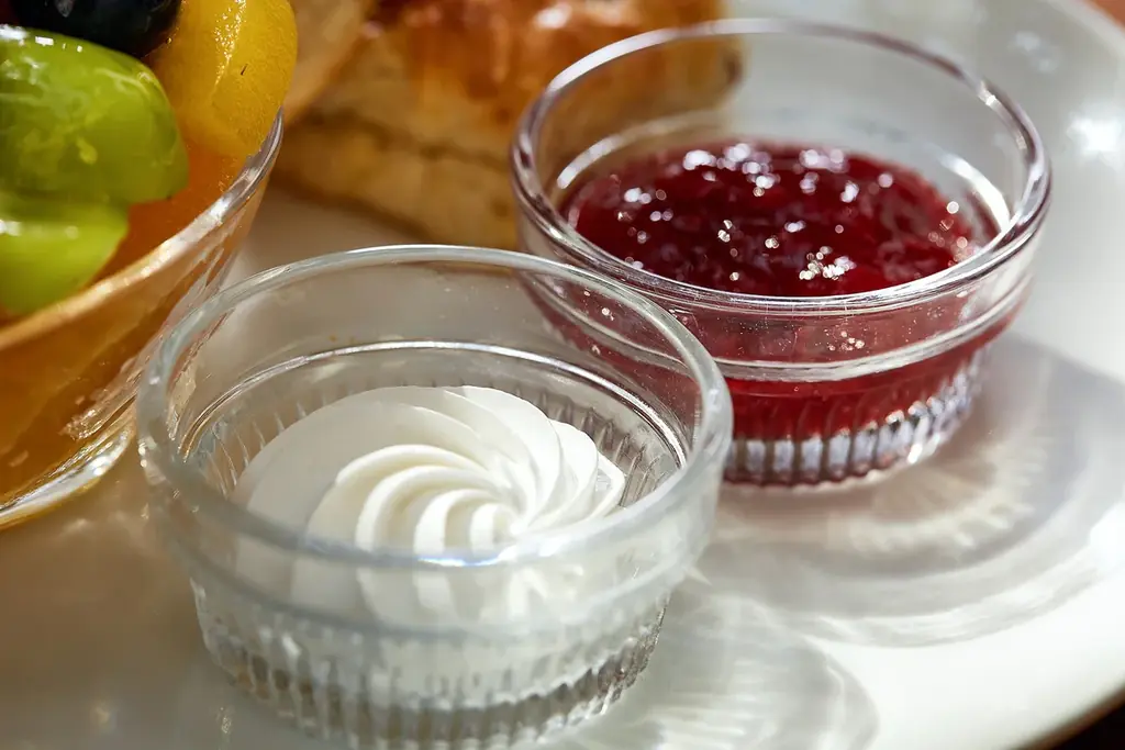 【水戸プラザホテル】果実の美味しさをまるごと味わう、みずみずしい桃が主役の7月限定アフタヌーンティーセットが登場 画像 8