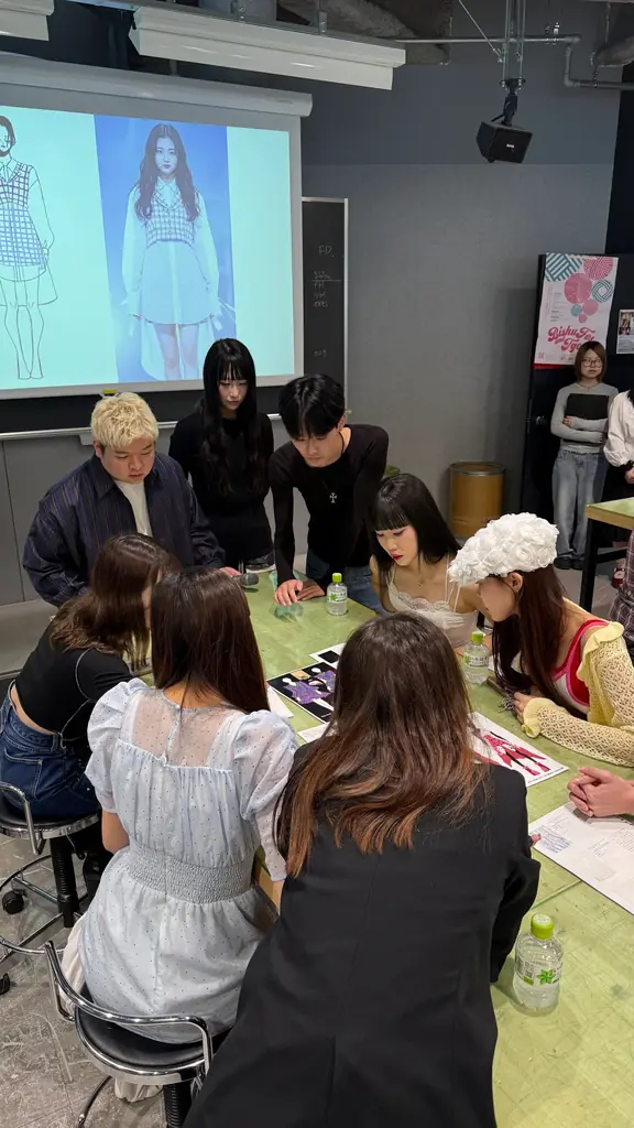 サクラグラデュエーション、新衣装が完成！　名古屋モード学園とのコラボで生まれた「セイシュンノカケラ」 画像 3