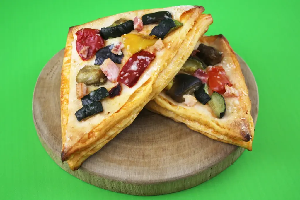 【阪急ベーカリー】食欲がとまらない！『夏のやみつきパンフェア』を開催いたします。 画像 3