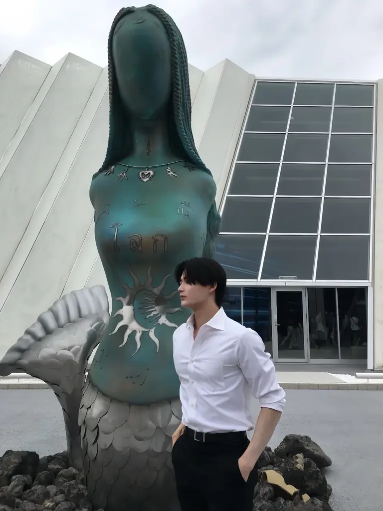 近畿大学発ベンチャー・株式会社ＰＯＩがインフルエンサー敢氏と大阪・関西万博で昆虫食ブースでＰＲ 画像 5