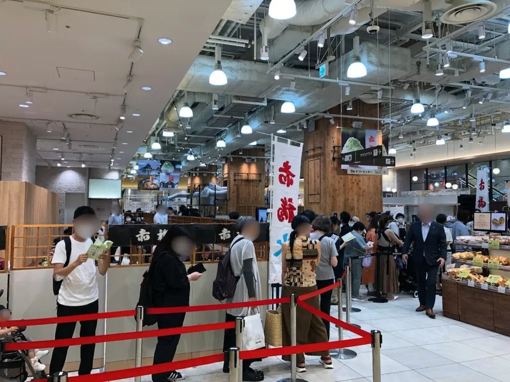 【阪神梅田本店】開店前から約300名が並ぶ”赤福氷”が今年も期間限定で食祭テラスにやってきます! 画像 4