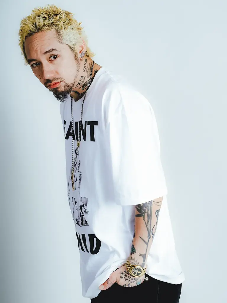 Zeebra、JESSE、L-VOKAL、SPHERE of INFLUENCEが参加した「Y.O.L.O.」リリックビデオを一挙公開！アートアクアリウム美術館 GINZAにてアート展示もスタート! 画像 7