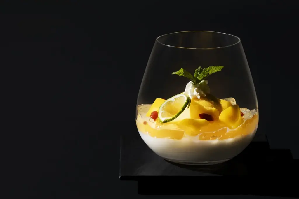 【札幌グランドホテル】心ときめくマンゴースイーツの楽園へ！マンゴースイーツフェア　開催期間：2025年7月1日（火）～ 8月31日（日） 画像 5