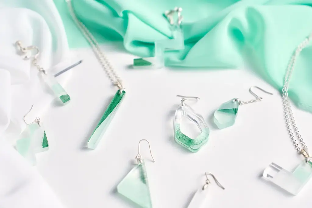 柴咲コウが代表を務めるレトロワグラース、7月に「サステナビューティー」をテーマにアップサイクルアクセサリーとラジオ番組『オールナイトニッポンGOLD～サステナビューティーRADIO～』を展開 画像 3