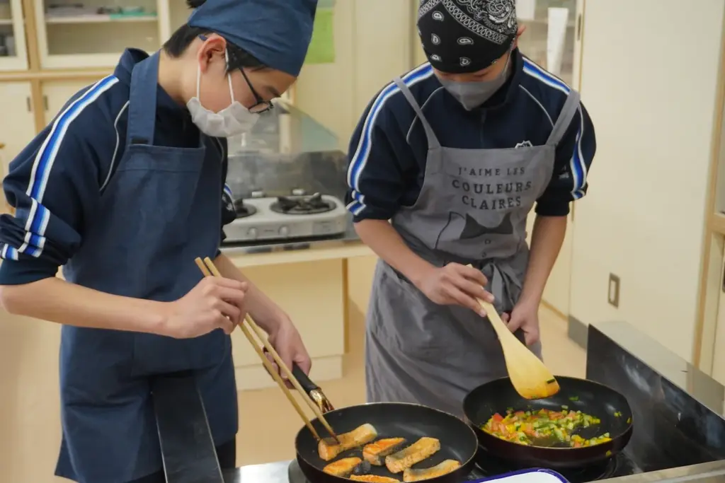 関東学院大学栄養学部の学生が考案した献立が横浜市の中学校給食に登場！！ 画像 7
