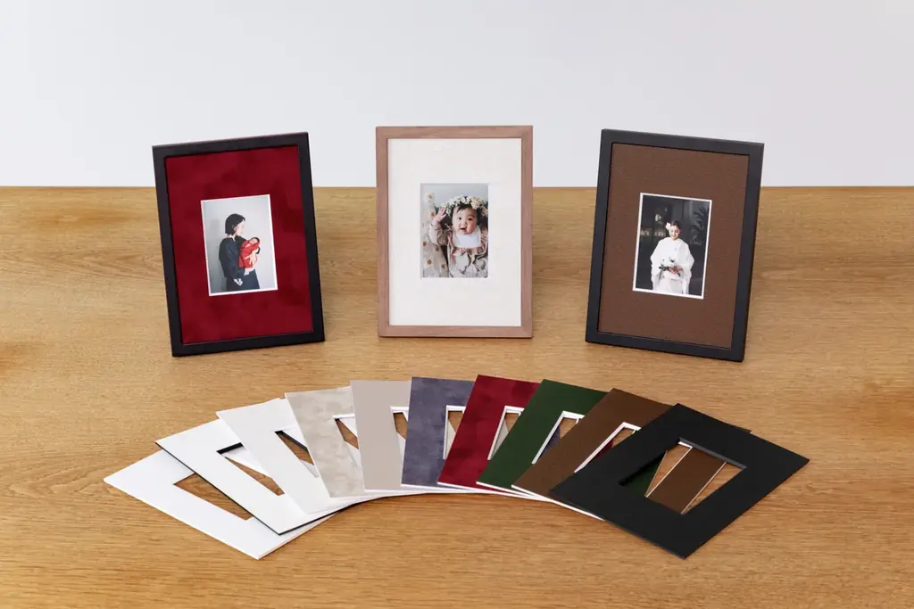 大切な写真をインテリアとして楽しめる写真プリントサービスのブランド「+precious」に新登場写真額装サービス「frame #002」 画像 1