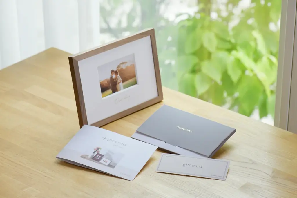 大切な写真をインテリアとして楽しめる写真プリントサービスのブランド「+precious」に新登場写真額装サービス「frame #002」 画像 9