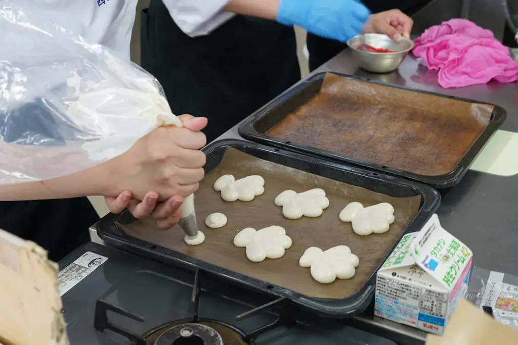 【名鉄小牧ホテル】 産学連携プロジェクトにより新デザートが誕生 ~ 地元高校生が「バリッチェ」ホテルデザートメニュー開発に本気チャレンジ ~ 画像 3