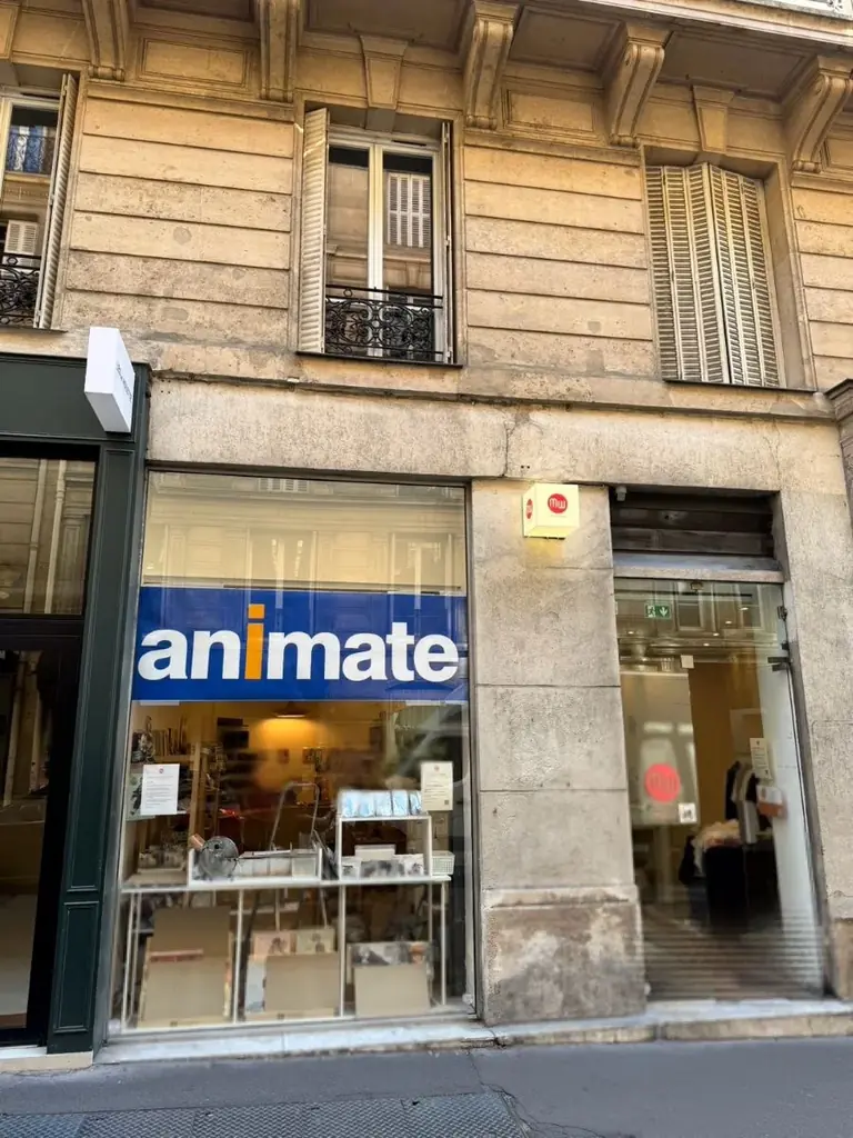 フランスに初出店の「アニメイトパリ ポップアップストア」が2025年7月1日にオープン！　他のアニメイトとは一味違う店内をご紹介!! 画像 2