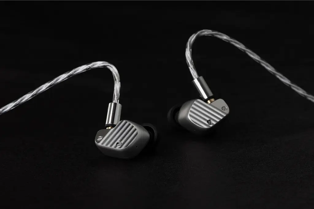 今週末は「夏のヘッドフォン祭mini 2025」へ！ final新イヤホン「MAKE MOD」初お披露目 「A10000」やDITA「Prelude」など新製品試聴も 画像 2