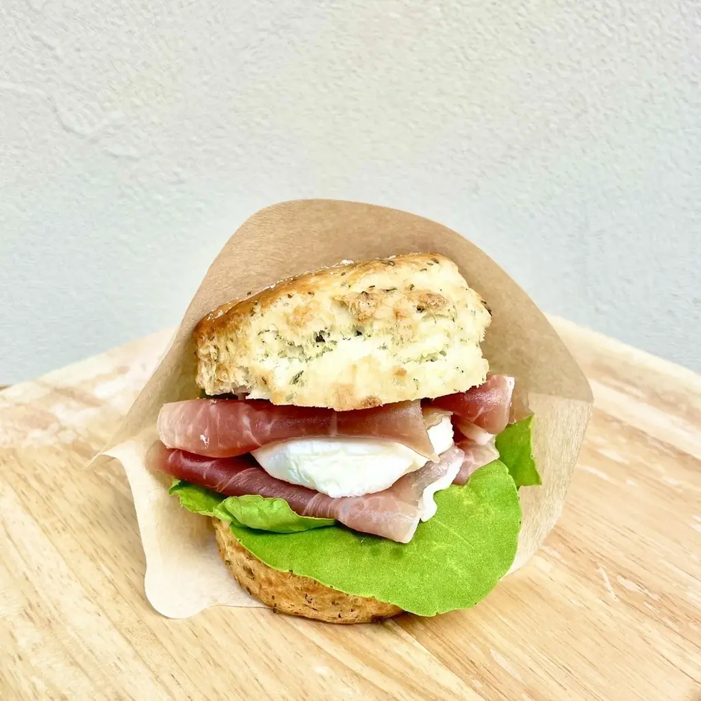 暑い！熱い！今年のスコパはトロピカル。“ネオスコーン”で南国気分！『スコーン & TEA パーティー 2025＠TACHIKAWA ISETAN』開催 画像 8