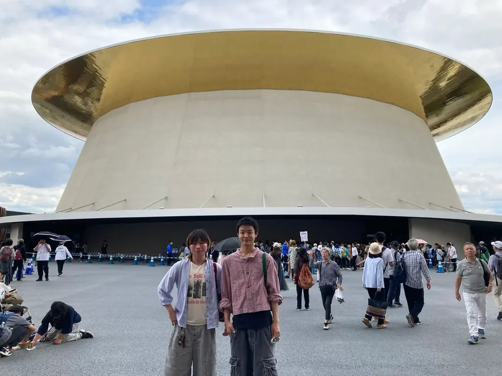 デザイン学部ファッションコースが、「EXPO 2025 大阪・関西万博」の『未来のおむつコレクション』で作品協力。ファッションショーで作品が公開されました。 画像 5