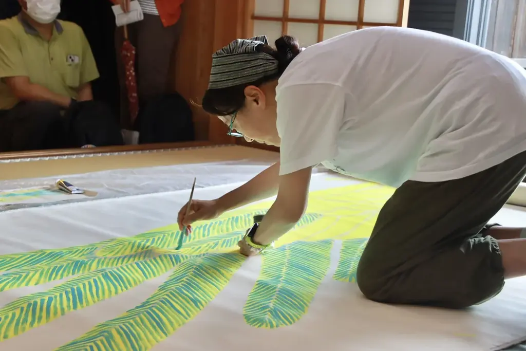 「福知山マラソン」ファンランの参加賞が、福知山市在住の漫画家・こうの史代さん描き下ろしイラスト入りナップサックに決定！7/12にライブペインティングも！ 画像 9