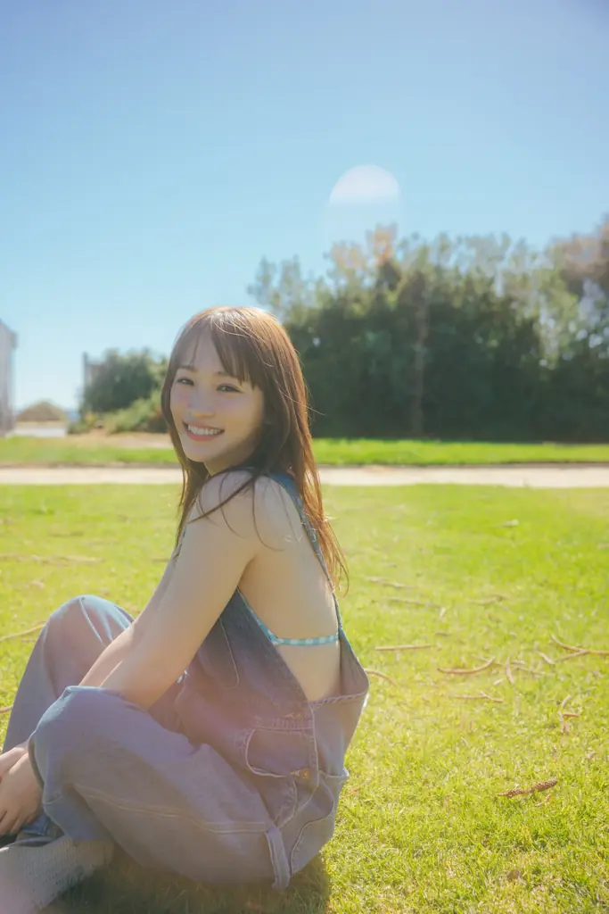 川栄李奈ファースト写真集が8月22日発売！水着カットも公開