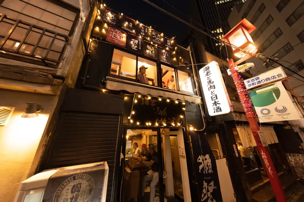 夏に美味しく楽しく飲める日本酒【夏酒 希少地酒 飲み放題 ¥2500】海老と馬肉と日本酒9周年記念7月1日~8月30日の期間限定 池袋栄町通り店 美久仁小路店 2店舗同時開催 画像 2