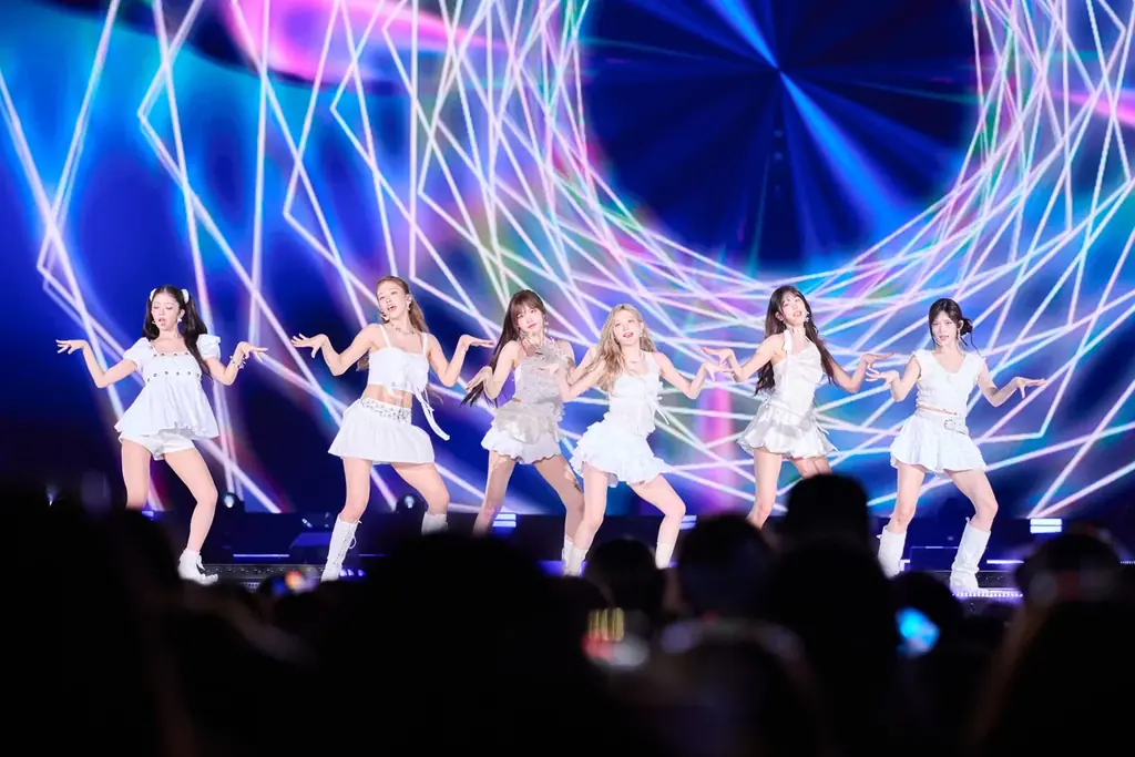 韓国の⼈気⾳楽番組「Show! Music Core」のリアルライブイベント『2025 Show! 音楽中心 in JAPAN』DAY1レポート 超豪華8組のK-POPアーティストに会場が熱狂 画像 4