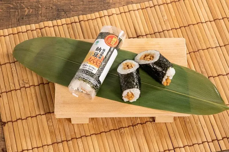 今年もやってきた！7月10日は「納豆の日」定番の手巻寿司などバラエティ豊富な10種類を展開毎年好評「納豆細巻寿司」が期間限定の増量でおトク！ 画像 4