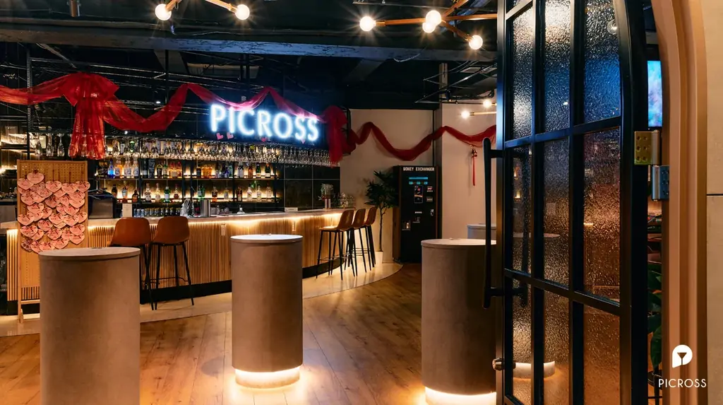 恋に効く“ひとこと”がもらえる、立ち飲みバー『PICROSS』がすごい！ 画像 2