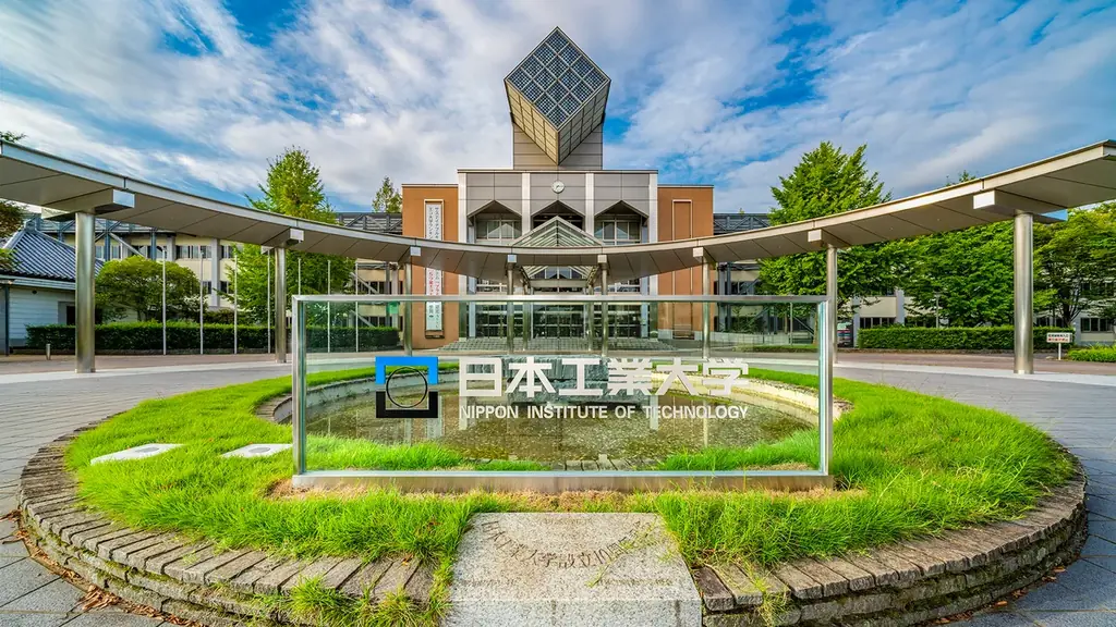 『日本工業大学 埼玉キャンパス(埼玉県南埼玉郡)』にOiTrを設置!女性個室トイレに生理用ナプキンを常備し、誰もが安心できる社会へ 画像 2