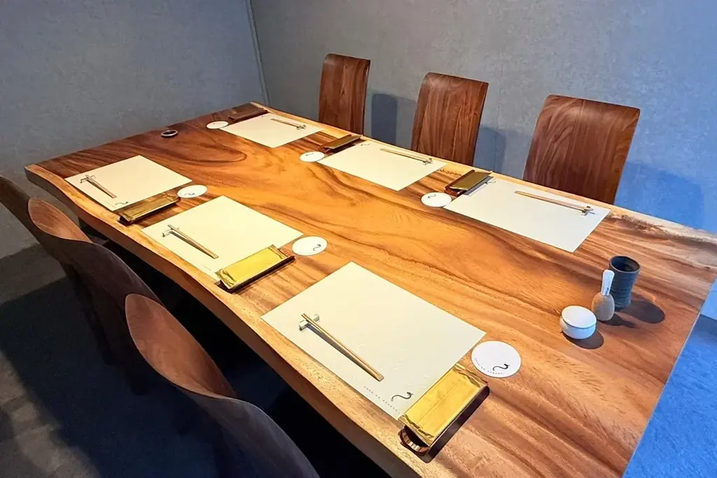 大阪発のうなぎ料理専門店が関東初進出！　“蒸さない”関西風で好評　東京・中目黒に「地焼鰻 寝床」 画像 11