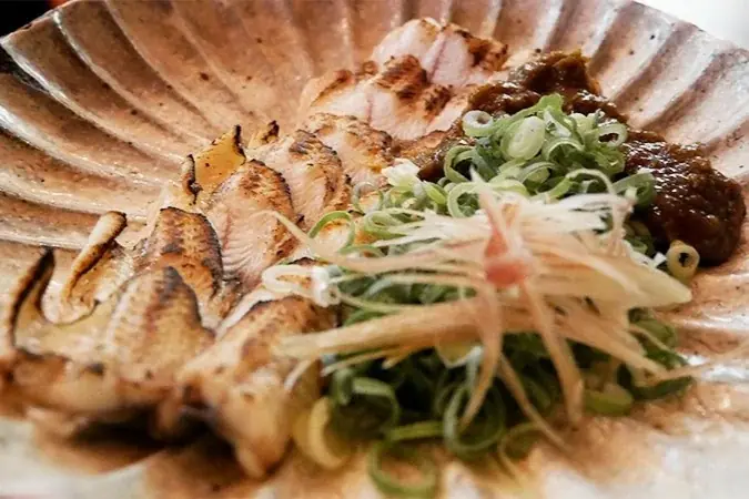 大阪発のうなぎ料理専門店が関東初進出！　“蒸さない”関西風で好評　東京・中目黒に「地焼鰻 寝床」 画像 8