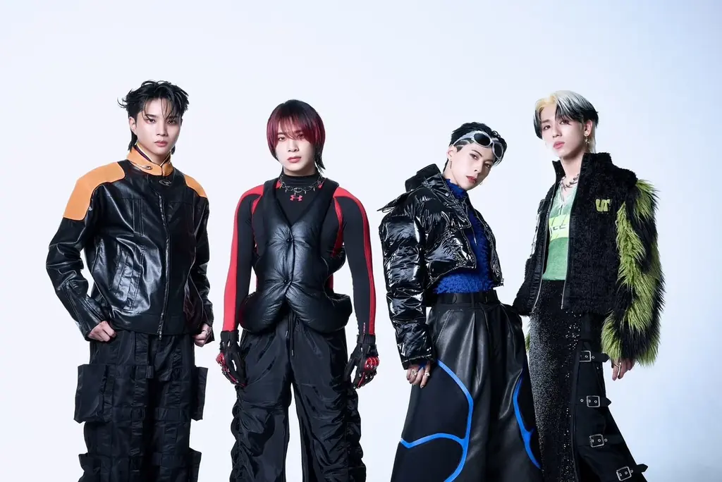 『OWV・OCTPATH MASHUP LIVE 2025 TWO THRONE』キービジュアル解禁 画像 2