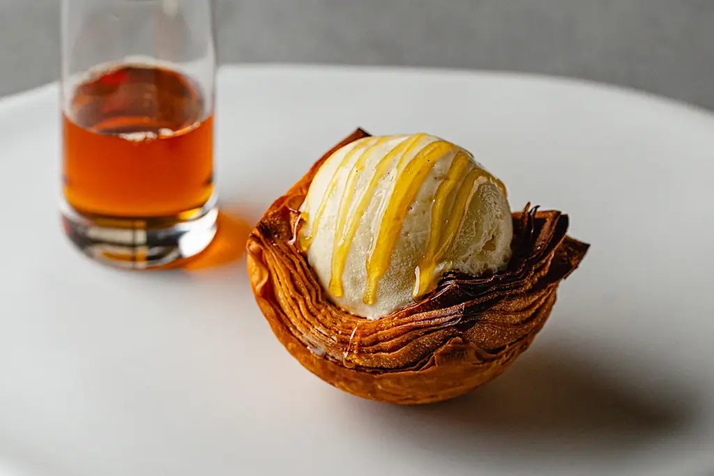 クロワッサン専門店「ミセスパブロフベーカリー」クロワッサン×バニラアイスの新商品を発売 画像 3