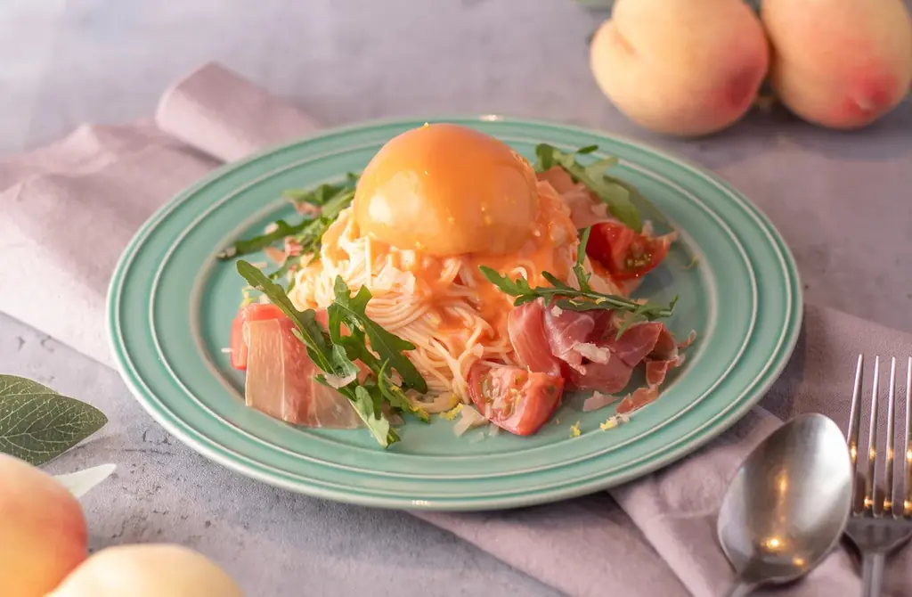 ケーキにパスタ、桃尽くし！7月1日より桃が主役の贅沢メニューがマザームーンカフェで登場！ 画像 2