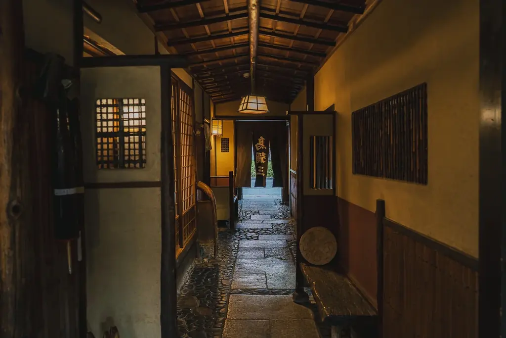 京都で創業237年、坂本龍馬も愛した水炊き料亭の老舗が2026年初頭にリブランディングオープン 画像 3