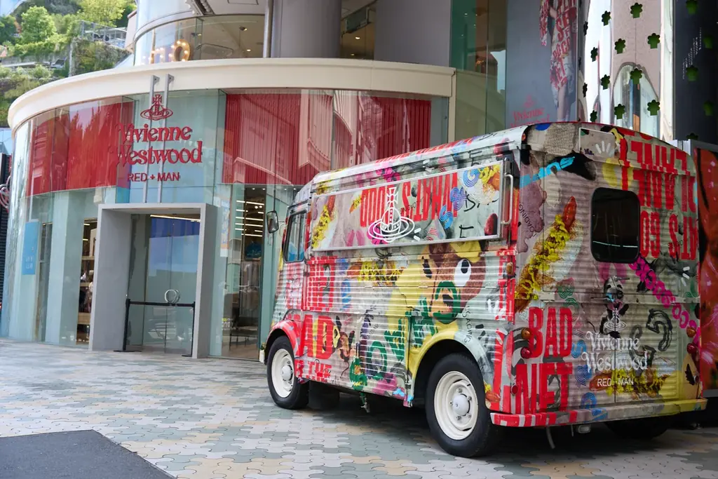 ＜Vivienne Westwood RED+MAN＞リニューアルオープンしたラフォーレ原宿店に、生見愛瑠さん、桜田通さん、桜田ひよりさん、希空さんら華やかなゲストがご来場 画像 14