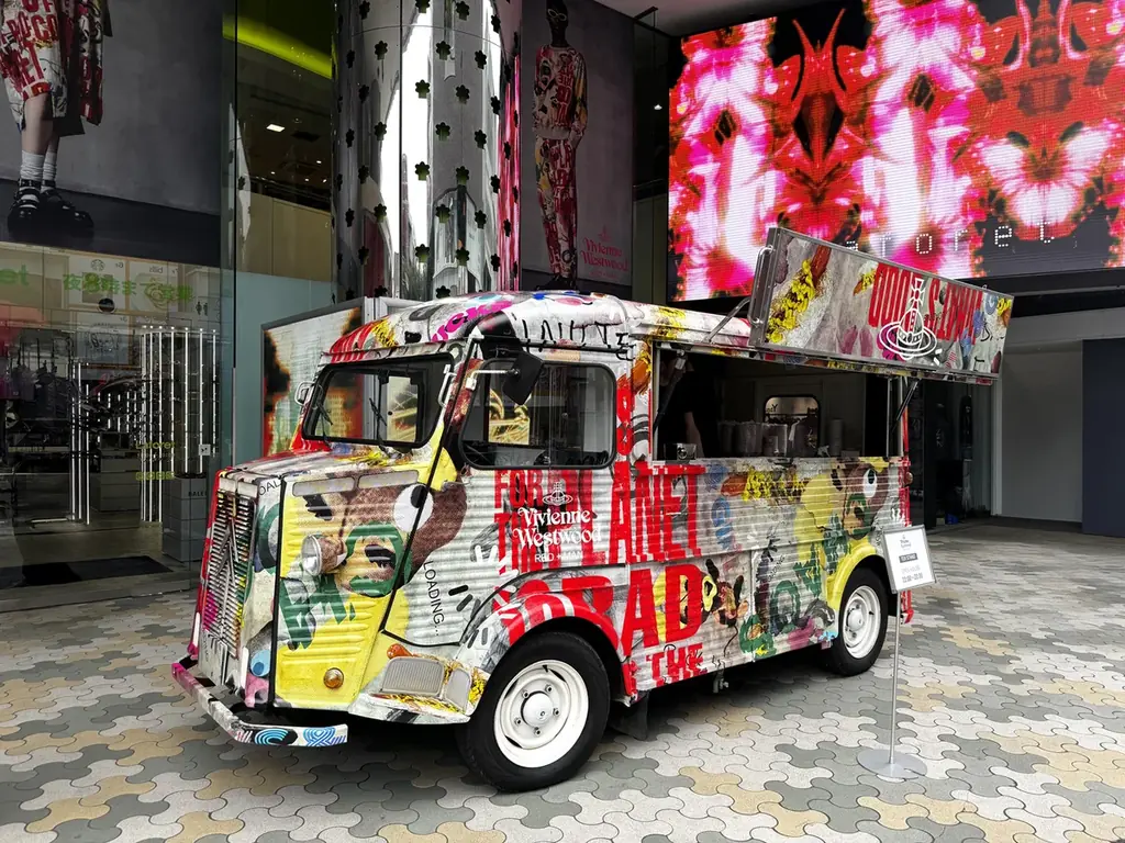 ＜Vivienne Westwood RED+MAN＞リニューアルオープンしたラフォーレ原宿店に、生見愛瑠さん、桜田通さん、桜田ひよりさん、希空さんら華やかなゲストがご来場 画像 6