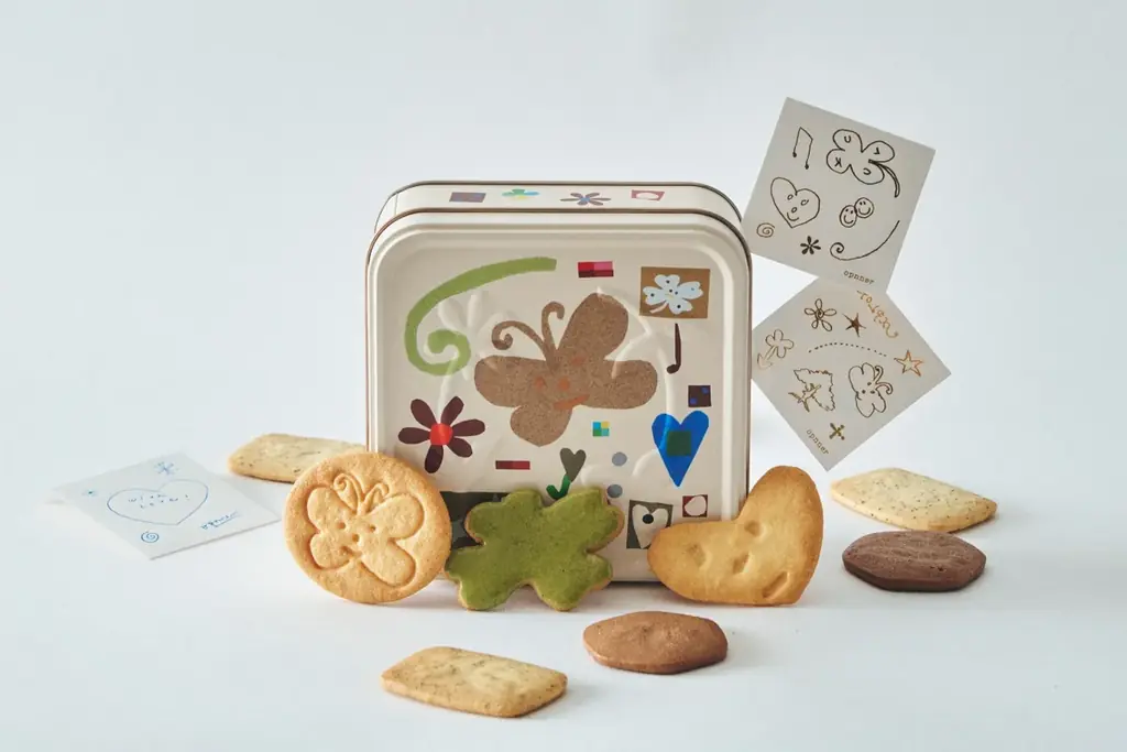 タトゥーシール付き缶発売