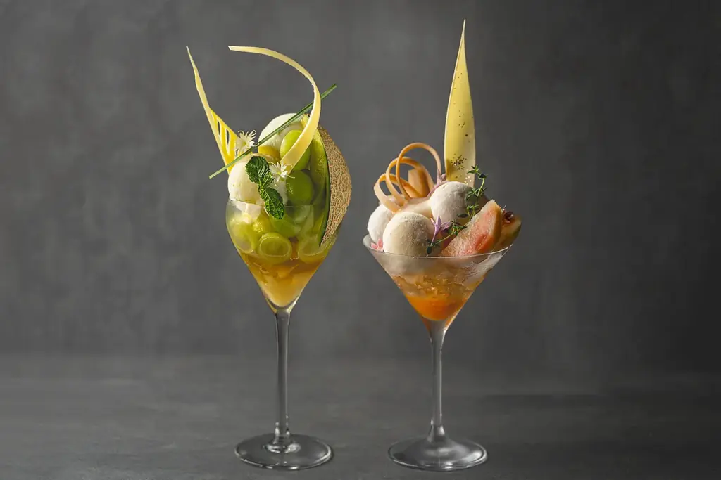 パティスリーパブロフの夏限定パフェ、7月15日から新登場