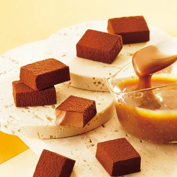 【ロイズ】生チョコ30周年！人気No.1[オーレ]の記念パッケージ、夏限定[ピニャコラーダ]＆新味[キャラメルミルク]を7月9日に発売。 画像 6