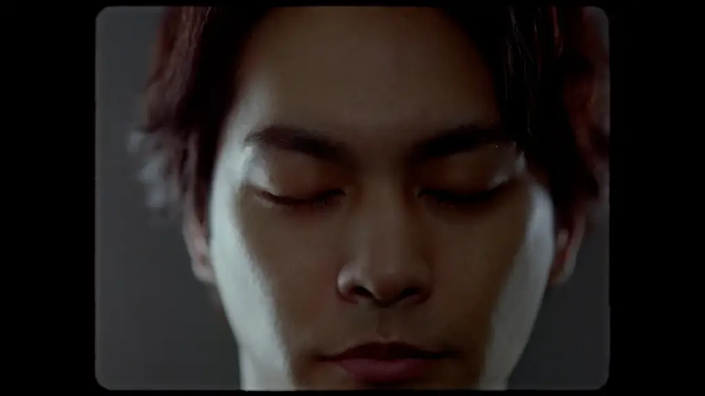 自分の道”を突き進むアクションムービー　柳楽優弥が表現する“葛藤”と“決意”　NIKE AIRMAXシリーズ最新モデル「AIRMAX FIRE」柳楽優弥を起用したビジュアル・ムービー公開 画像 3