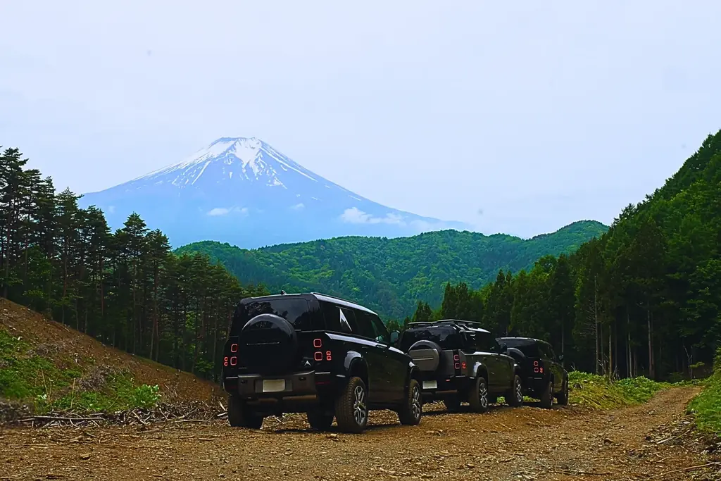 ランドローバー・ディフェンダーがBLANC FUJIに集結 画像 13